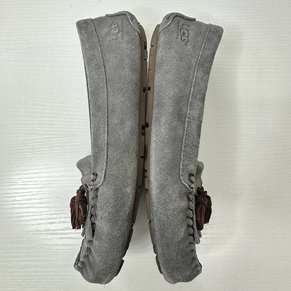 UGG Women’s Lizzy Mocassin Slip On Shoes Size 7 - Picture 9 of 12